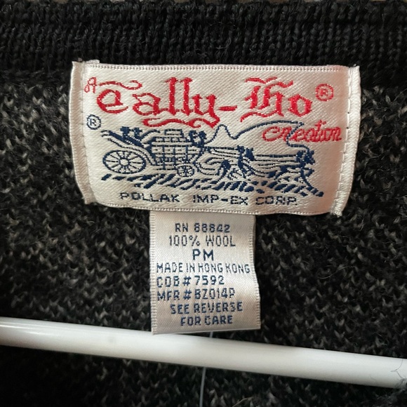 Vintage black and floral wool button down sweater - Picture 6 of 12